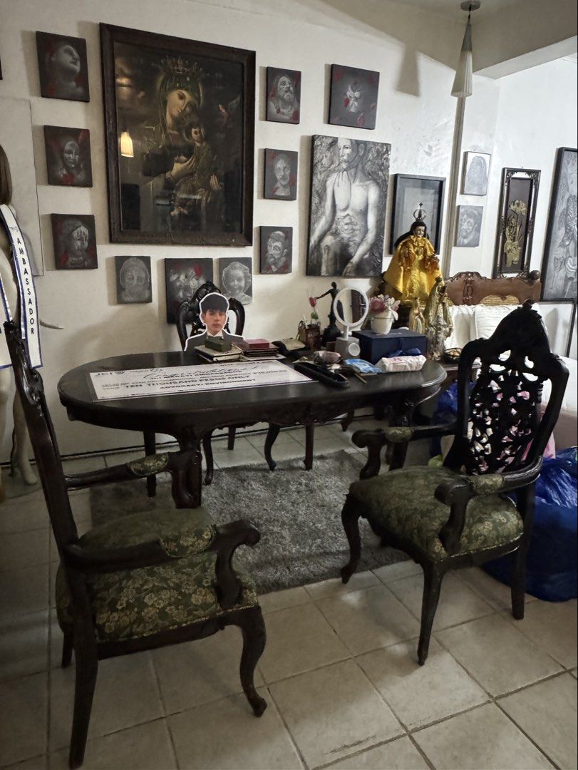 Table and Chair 4 setters (Category: Chairs) located in Manila. Submitted by jemerrysudlon16 (Listing ID 1466363839, Image 1). Description: .