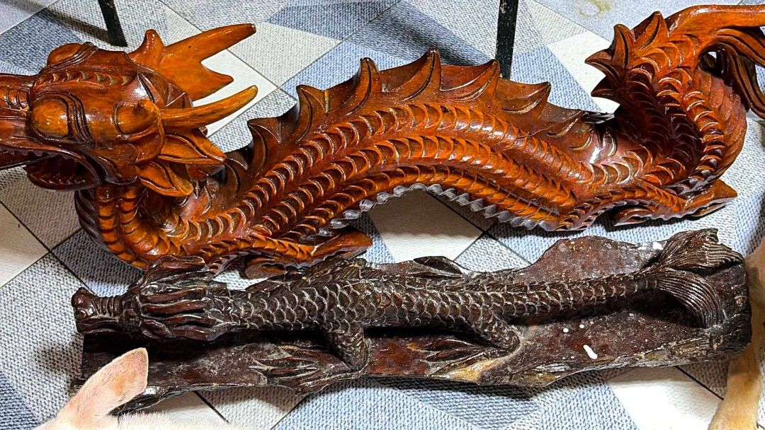 Take All Dragon Sculpture (Category: Other Home Decor) located in Mandaluyong City. Submitted by theforgottentreasures (Listing ID 1466457322, Image 2). Description: 16k pesos for both! 📌 Dragon Wooden Display Big 40 x 11 ½ inches 12k pesos Small 29 x 7 inches 6500 pesos made of solid wood what you see is what you get.