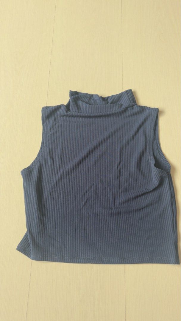 Take all Kids Turtle neck shirt (Category: Babies & Kids Fashion) located in Mandaluyong City. Submitted by 2goodfinds (Listing ID 1466466376, Image 3). Description: Take all 3 for kids .