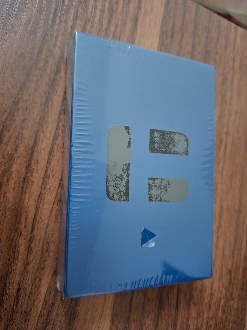 Tangem Wallet Stealth 3-Pack Secure Crypto Wallet (Category: Hard Disks & Thumbdrives) located in Taguig. Submitted by ryan.ryan9 (Listing ID 1466372263, Image 1). Description: - Brand new & 100% sealed in original plastic wrapper - Tangem Wallet Stealth Package (includes 3 cards for ultimate crypto cold storage) - Top-tier security: EAL6+, IP68, and CE certified - Features NFC wireless technology (Card size: 85.6 x 54 mm) - Designed in Switzerla
