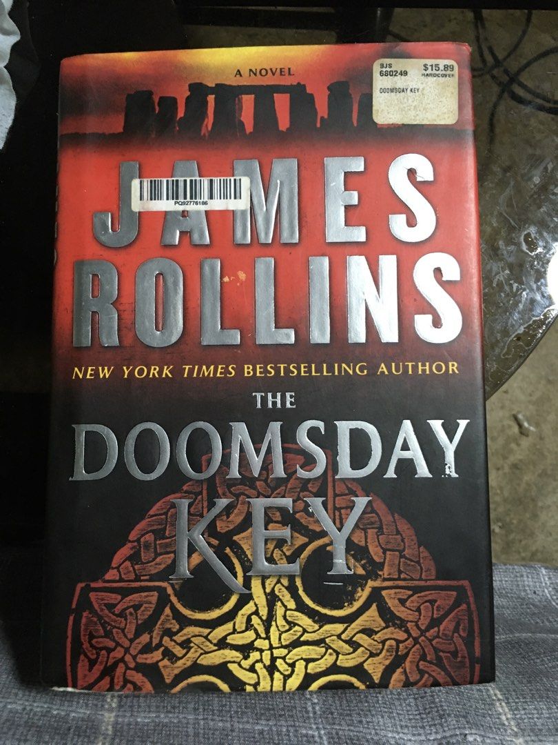 The Doomsday Key by James Rollins (Category: Storybooks) located in Rosario. Submitted by c__tops (Listing ID 1466395284, Image 1). Description: RFS: declutter.
