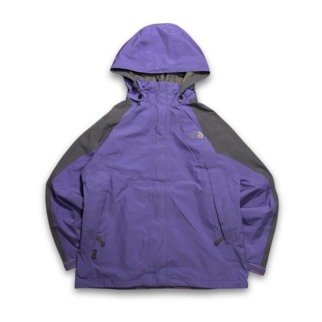 The North Face Gore-Tex Jacket (Category: Coats, Jackets and Outerwear) located in Quezon City. Submitted by thriftg00dies (Listing ID 1466497353, Image 1). Description: The North Face Gore-Tex Jacket Dimes: 22x26 Fits: M to XL Color Rate: 9.5/10 Condition: 9.5/10 No Issue, Need wash only 1500.