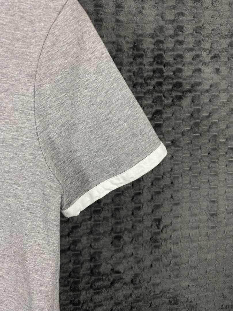 Thom Browne Contrast Trim Ringer Shirt (Category: Shirts) located in Bacolod City. Submitted by treasurehunts.6100 (Listing ID 1466387009, Image 3). Description: Thom Browne Contrast Trim Ringer Shirt Condition - Excellent Color - Grey, White Color rate - 9.8 / 10 No Flaws Size 1 Dimensions : Width - 16.5 Length - 22 Front, 23 Back Brands you might find on my profile : ( Cos, Uniqlo, H&M, Zara, Muji, Ralph Lauren, Hugo Boss, Fred Perry, Lacoste, 