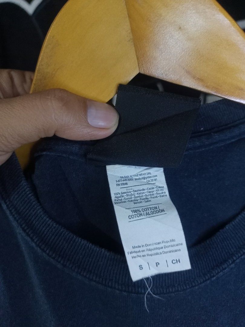 Thrasher Black T-shirt (Category: Tshirts & Polo Shirts ) located in Castilla. Submitted by stignapamorma (Listing ID 1466471330, Image 3). Description: Branded T-shirt Minimal Issue ( Ukay ) Size - 17x26 Condition - Excellent Color Rate - 8/10 Issue - Good Fade Price - 350+SF.