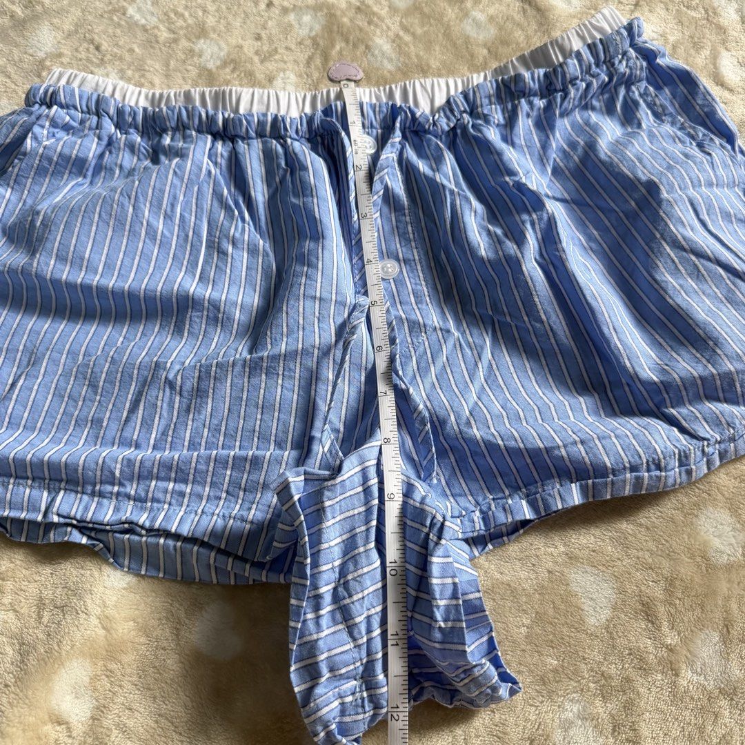 threads of LUXX (Category: Shorts) located in Manila. Submitted by shefindshope (Listing ID 1466432340, Image 3). Description: .