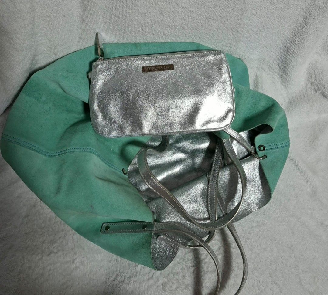 Tiffany (Category: Tote Bags) located in Manila. Submitted by givesudlyt08 (Listing ID 1466473606, Image 3). Description: authentic tiffàny ,reversable tote bag , rare find original dust bag included.