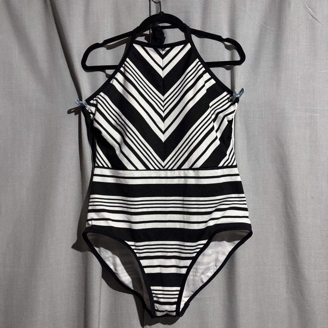 Time And Tru Stripe One-Piece Swimsuit (Category: Bikinis & Swimsuits) located in Tanjay. Submitted by febmarie (Listing ID 1466469405, Image 1). Description: 📍 Negros Oriental 📦 J&T — SF c/o buyer .