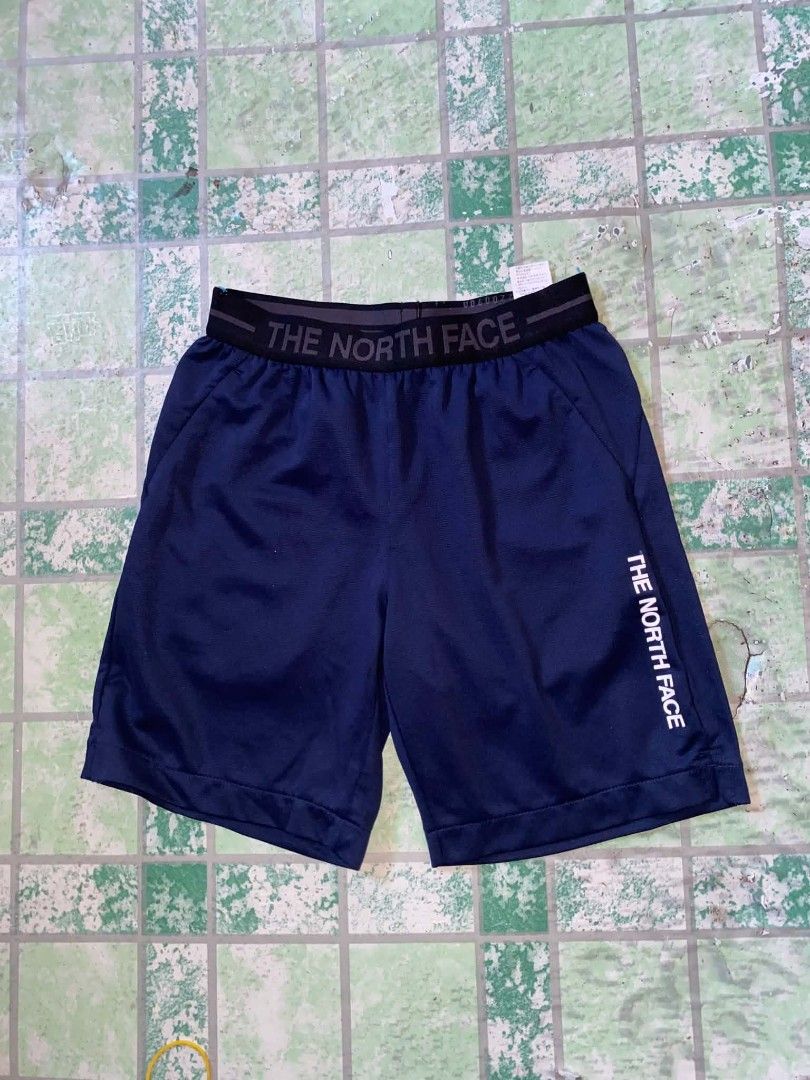 TNF for kids (Category: Babies & Kids Fashion) located in Toledo. Submitted by marianallidapse1994 (Listing ID 1466513517, Image 1). Description: The north face short for kids 3 to 4yrs old good as new.