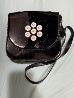 （分類：）位於 。 由 lammcarousel 提交（商品編號 1466408906，圖片 1）。簡介： 。