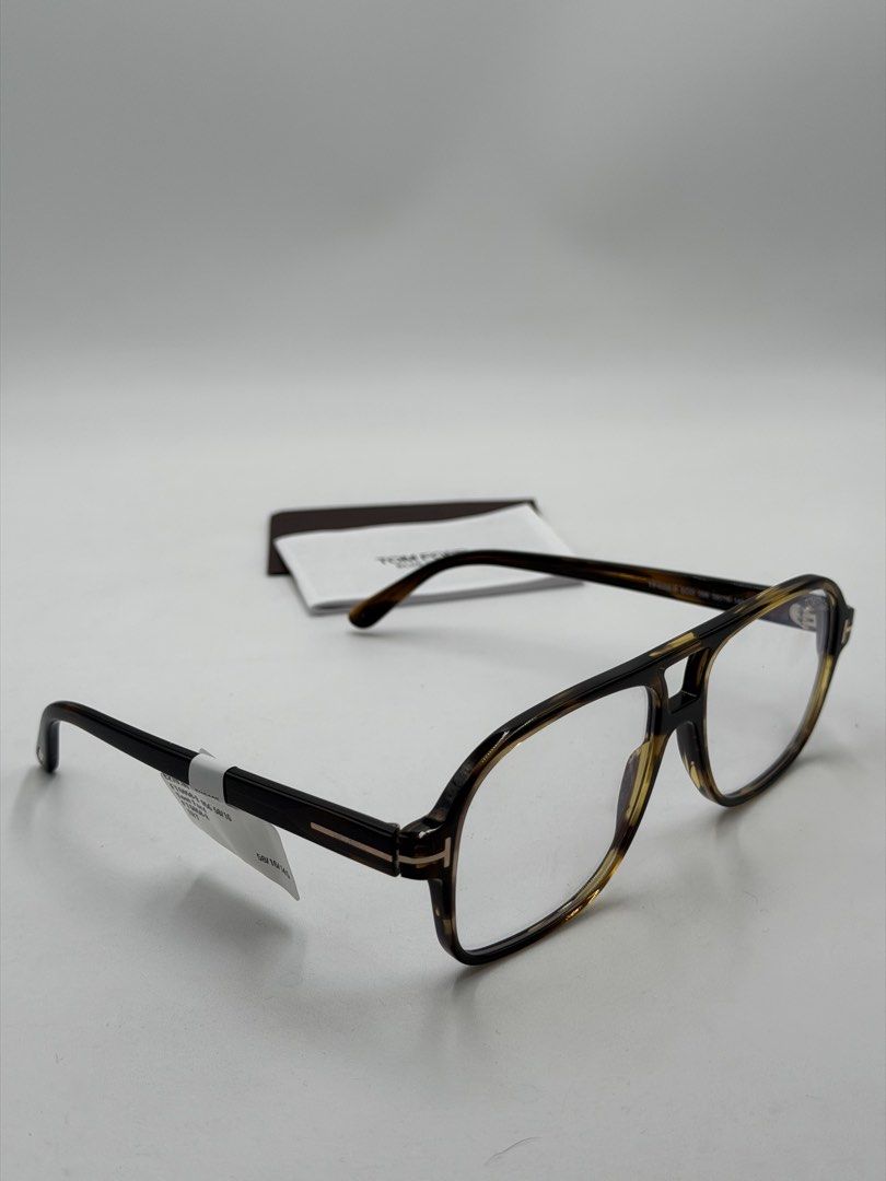 Tom Ford FT6058-B 056 Blue-Light Block Eyeglasses (Category: Luxury Accessories) located in Lipa City. Submitted by _cmluxephilippines (Listing ID 1466397435, Image 1). Description: Tom Ford FT6058-B 056 Blue-Light Block Eyeglasses • Model Code: FT6058-B (also written as TF6058-B) • Color Code: 056 (Dark Tortoise / Havana) • Frame Measurements: 58-16-145 (58mm lens width, 16mm bridge width, 145mm temple length) • UPC / Barcode: 889214586681 (matc