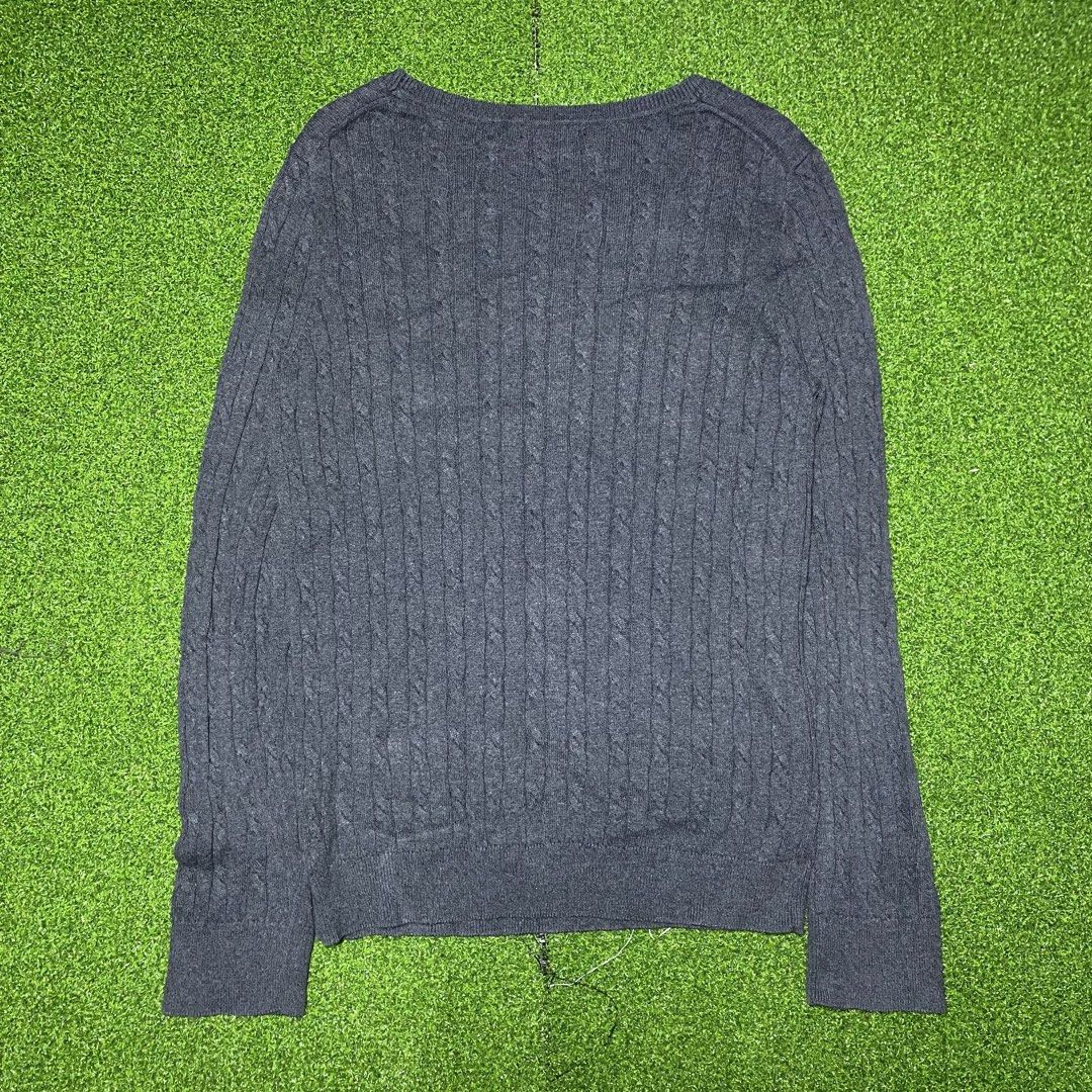 TOMMY HELFIGER (Category: Coats, Jackets and Outerwear) located in Zaragoza. Submitted by kurlarances (Listing ID 1466524058, Image 2). Description: TOMMY HILFIGER CABLE KNIT ‎ size medium ‎dimes W17/L24.5 ‎condition EXCELLENT ‎color rate 9.8/10 ‎issue NEED WASH MAY WHITE STAIN NA WASHABLE.