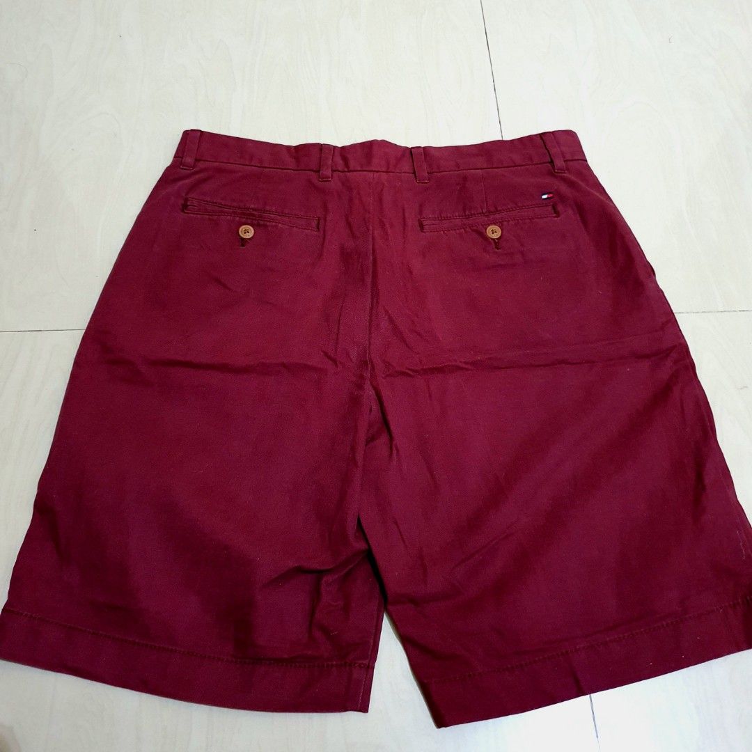 Tommy Hilfiger (Category: Shorts) located in Muntinlupa City. Submitted by thriftsupplyco (Listing ID 1466506090, Image 2). Description: Tommy hilfiger Size 33 Length 20.5 Hem 11.5 Excellent condition.