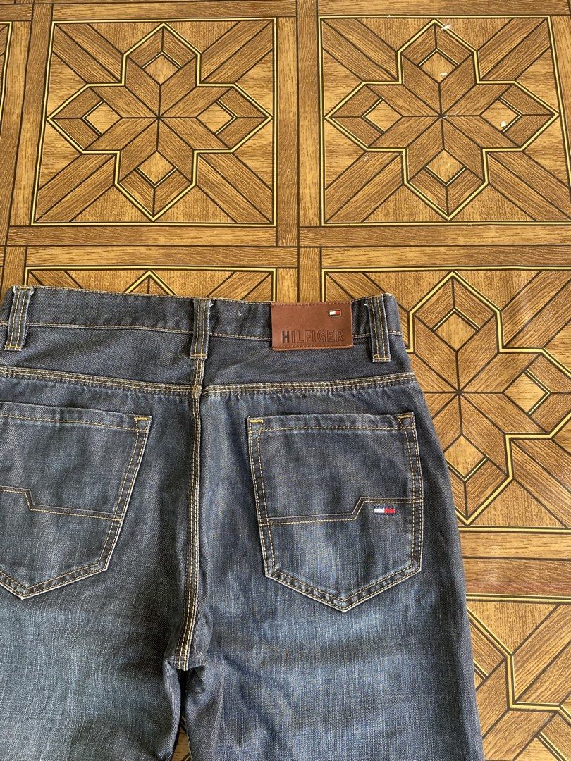 Tommy Hilfiger Denim Jeans (Category: Jeans) located in Pozorrubio. Submitted by eyannn. (Listing ID 1466391694, Image 2). Description: Excellent/As New Condition Color rate 9.8/10 Issue: stain(minimal) waist: 30-31 rise: 13 length: 43 leghole: 7.5.