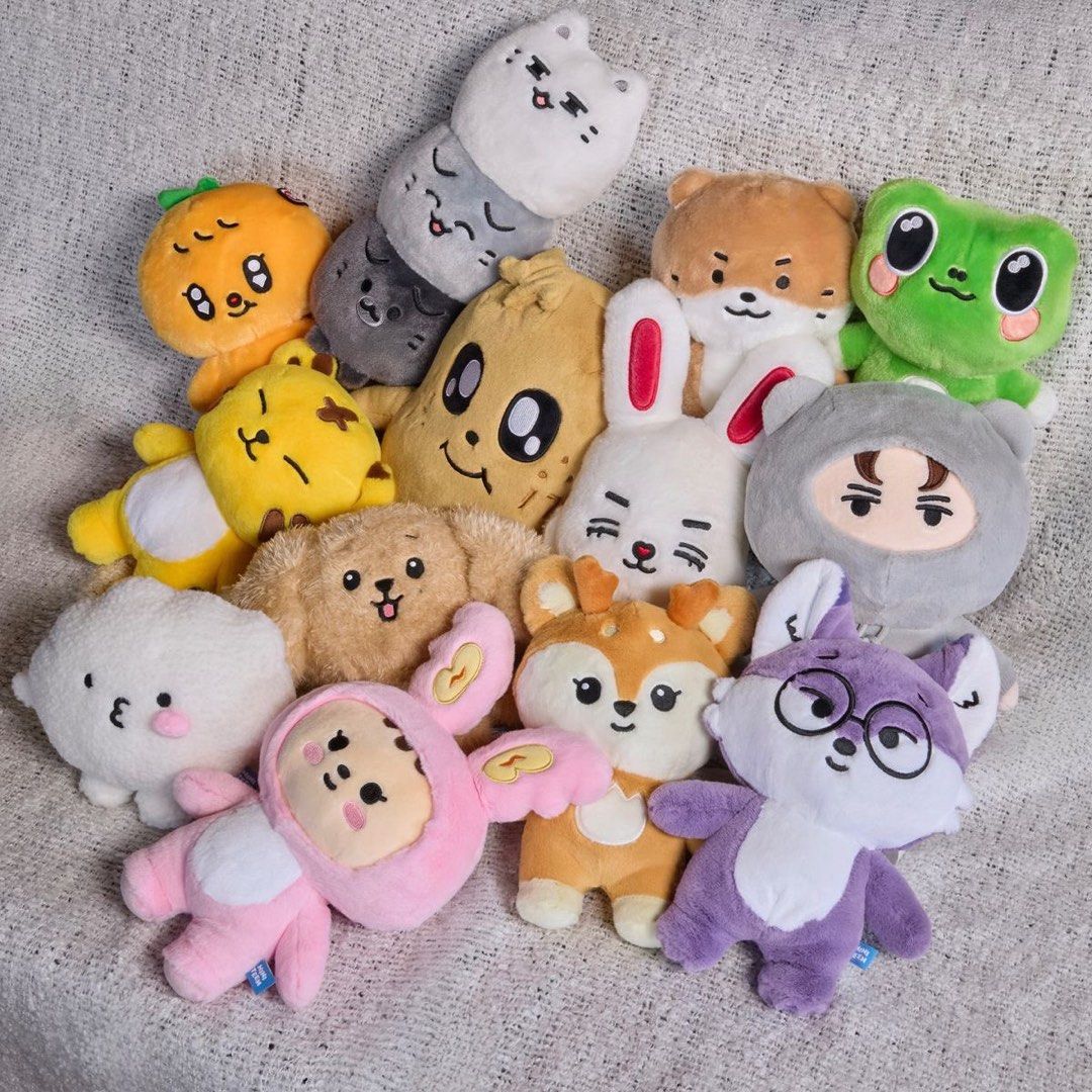 Toram Shuasumi 20cm Dolls (Category: K-Wave Merchandise) located in Bulacan. Submitted by shuaromi (Listing ID 1466380401, Image 1). Description: not yet onhand from cn exclusive of isf (25-30 ea) AVAILABLE: 1 ea of TORAM and SHUASUMI.