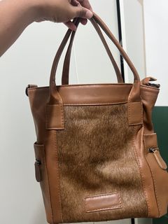 (Kategori: ) berada di . Dikirim oleh tatapreloved28 (ID iklan 1466498292, Gambar 1). Deskripsi: .