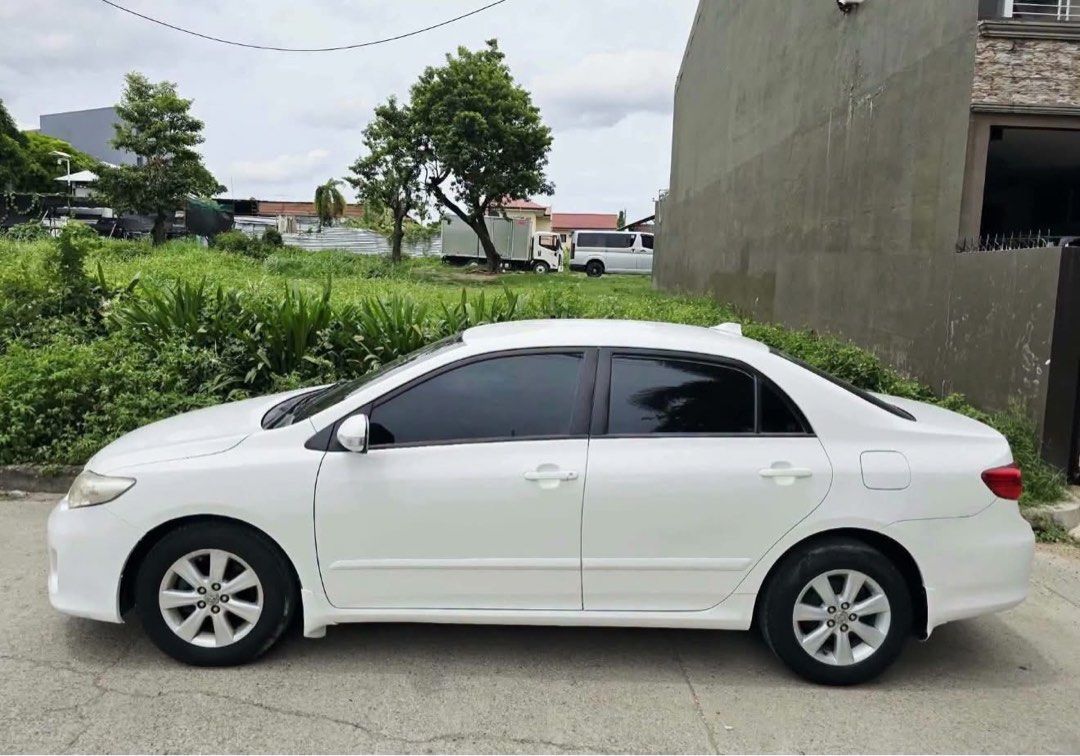 Toyota Corolla 1.6 Altis E Manual (Category: Used Cars) located in Calauag. Submitted by pikachuu_1 (Listing ID 1466428208, Image 3). Description: FOR SALE!!! 2012 COROLLA ALTIS E MANUAL TRANSMISSION COMPLETE PAPERS NO ISSUES REGISTERED DM US!.