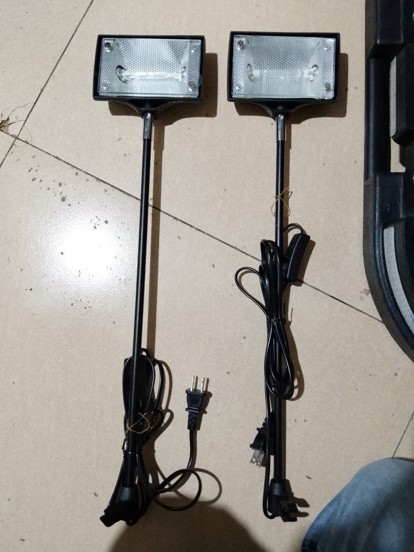 Trade show Booth LED Ligths (Category: Lighting) located in Quezon City. Submitted by mhond-ray192512 (Listing ID 1466522410, Image 2). Description: For sale: Trade show booth ligths pair LED display ligths. Complete case good for pictorial/store booth & shows. Pm for more details. Commonwealth qc..
