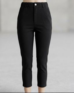 (Category: ) located in . Submitted by abbyprelovesclothing-2025 (Listing ID 1466453195, Image 1). Description: .
