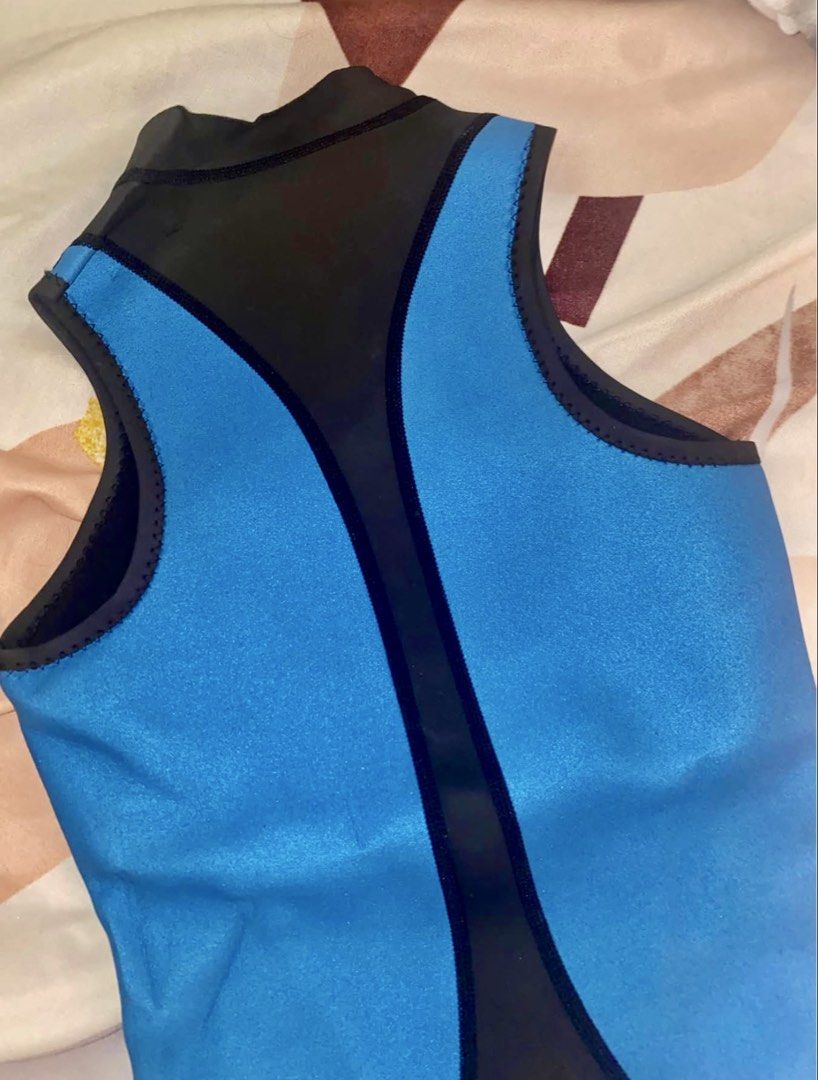 Trudive 1pc Wetsuit (Category: Other Sports Equipment and Supplies) located in Las Pinas. Submitted by ynaaaaa_ (Listing ID 1466425843, Image 3). Description: Selling tru dive 1 pc wet suit Used once only Small size 4k - no box na.