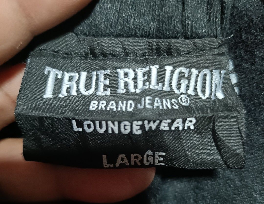 True Religion Short (Category: Shorts) located in Cagayan de Oro. Submitted by rjr_thrift (Listing ID 1466467404, Image 2). Description: TR Cotton Short Size: Large on Tag Dimes: W 34-36 L18 via meter Stick Excellent Condition No Issue 🅿️550 📍Location: Cagayan De Oro 📩Dm to Purchase📩📩📩.