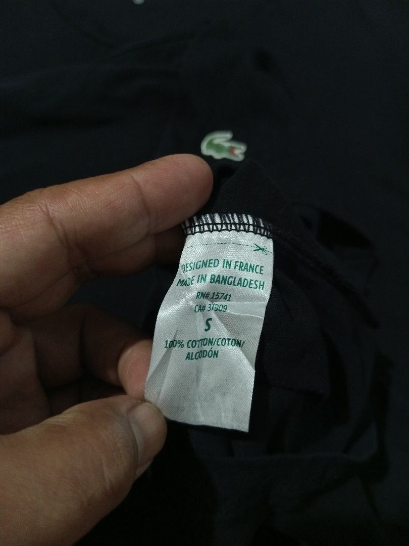Tshirt (Category: Activewear) located in Valencia. Submitted by castilloukay_372f09 (Listing ID 1466436589, Image 3). Description: .