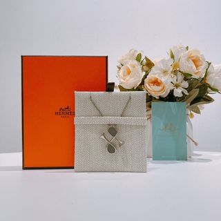 （分類：）位於 。 由 heartofluxe 提交（商品編號 1466455732，圖片 1）。簡介： 。