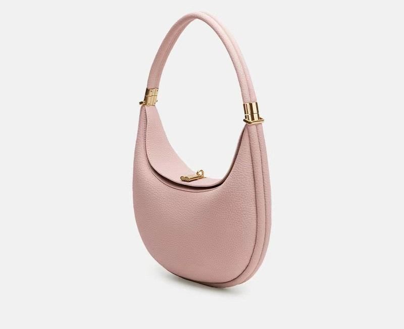 Twisted Bag & Hand Bag (Category: Cross-body Bags) located in Quezon City. Submitted by evea_08fashion (Listing ID 1466368189, Image 3). Description: .