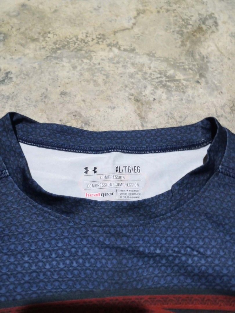 Underarmour compression tshirt (Category: Activewear) located in General Santos City (Dadiangas). Submitted by thrift_raid (Listing ID 1466345660, Image 2). Description: size xL.