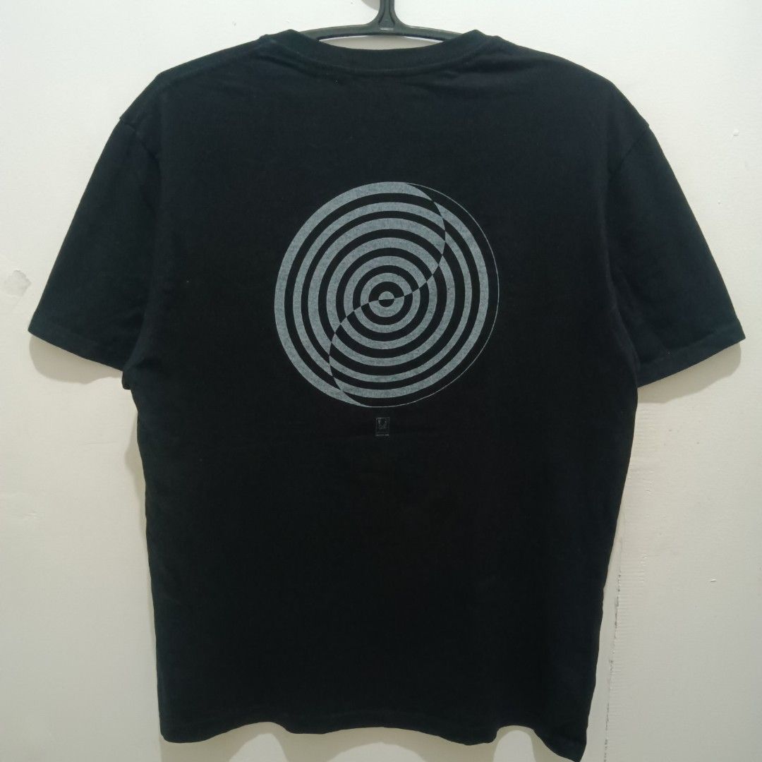UNDERCOVER Japan Shirt (Category: Tshirts & Polo Shirts ) located in Caloocan City. Submitted by jaychingsss (Listing ID 1466461900, Image 1). Description: Undercover Japan Shirt - 120 20x27 Color Rate: 9.5/10 Complete Tags NEED WASH.