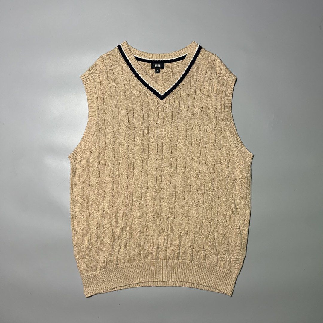 Uniqlo Cable V Neck Knitted Vest (Category: Vests) located in Bacolod City. Submitted by marmanj (Listing ID 1466512248, Image 1). Description: ♻️ Uniqlo Cable V Neck Knitted Vest •Original - Complete tags •Condition: As new •Size: Large •Length: 27” •Width: 21” •Color: Beige •Color rate: 10/10 •No flaws 🔖Price: ₱850 📌Location: Bacolod City Negros Occidetal ‼️Disclaimer: We are not affiliated with the Official Brand Displayed nor do we sell und