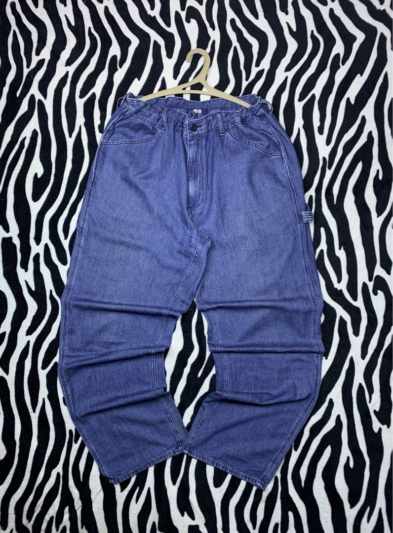 Uniqlo Carpenter Baggy Jeans (Category: Jeans) located in Cagayan de Oro. Submitted by yooow.c (Listing ID 1466520656, Image 1). Description: W: 22-34 ( stretchable with have liston ) L: 42.5 THIGH: can do 16 if you stretch a little HEM: 9 - excellent condition - slight hard denim - heavyweight - need wash .
