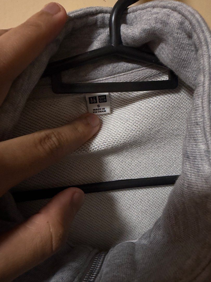 Uniqlo Half-zip (Category: Coats, Jackets and Outerwear) located in Baguio. Submitted by ralfminrod (Listing ID 1466559272, Image 2). Description: Legit As new condition Size Small 10/10.
