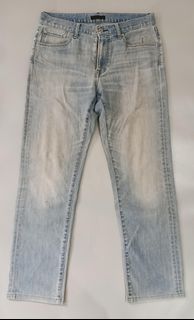 (Category: ) located in . Submitted by aydenthriftwear (Listing ID 1466403612, Image 1). Description: .