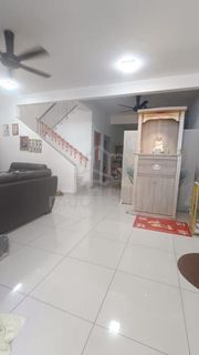 (Category: ) located in . Submitted by mudah185816 (Listing ID 1456045574, Image 1). Description: .