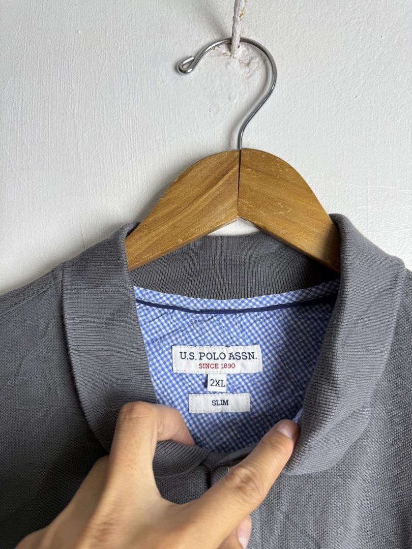 US POLO ASSASSIN GREY POLO SHIRT (Category: Tshirts & Polo Shirts ) located in Daraga. Submitted by casualthread (Listing ID 1466458759, Image 3). Description: Authentic No issue 10/10 24x27 Can fit to large to xl Boxy fit.