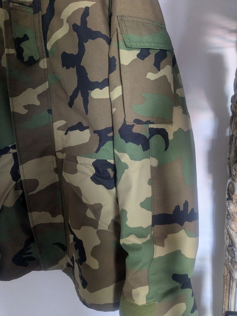 USA military waterproof jacket medium camo (Category: Coats, Jackets and Outerwear) located in Manila. Submitted by ltdshop808 (Listing ID 1466386911, Image 2). Description: USA military waterproof jacket medium camo authentic came from. USA used great condition water proof wyswyg unisex thick nylon fabrics size medium no damage hooded camo pattern has pockets price p4999 payment via gcash.