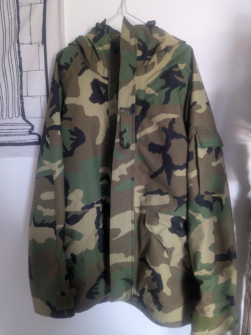 USA military waterproof jacket medium camo (Category: Coats, Jackets and Outerwear) located in Manila. Submitted by ltdshop808 (Listing ID 1466386911, Image 1). Description: USA military waterproof jacket medium camo authentic came from. USA used great condition water proof wyswyg unisex thick nylon fabrics size medium no damage hooded camo pattern has pockets price p4999 payment via gcash.