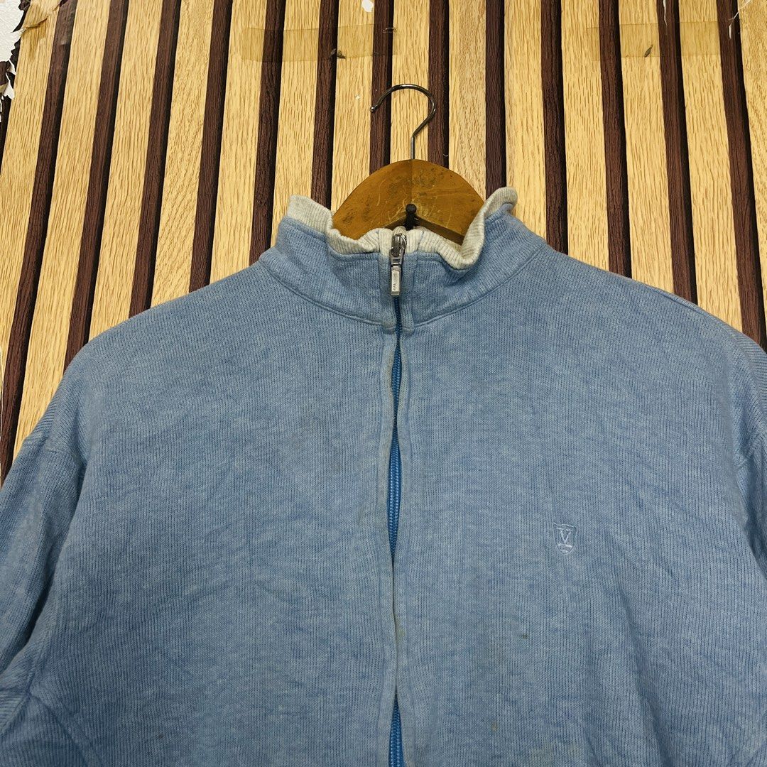 VAN BLUE LARGE 24x24 (Category: Coats, Jackets and Outerwear) located in Dasmarinas. Submitted by yg_supplies (Listing ID 1466412878, Image 3). Description: VAN BLUE LARGE 24x24.