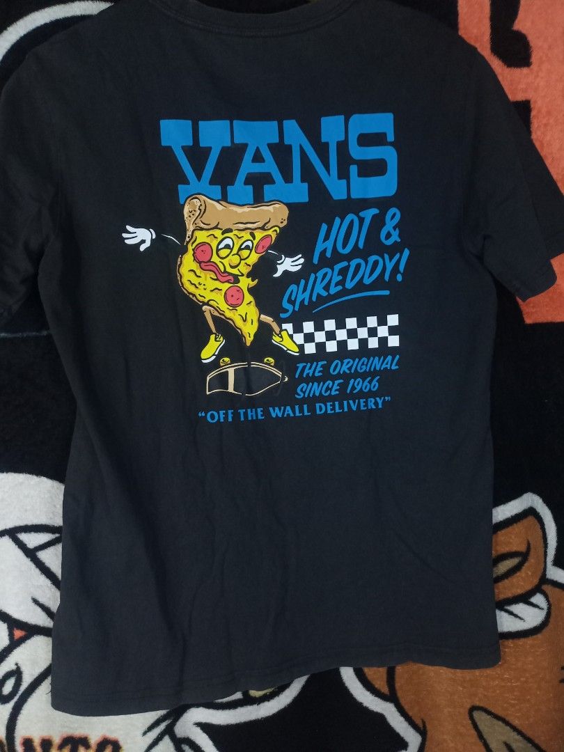 Vans Hot & Shreddy Tee (Category: Tshirts & Polo Shirts ) located in Castilla. Submitted by stignapamorma (Listing ID 1466489908, Image 2). Description: Size - 17.5x25 Condition - Excellent Color Rate - 8.5/10 Issue - Good Fade Price - 350+SF.
