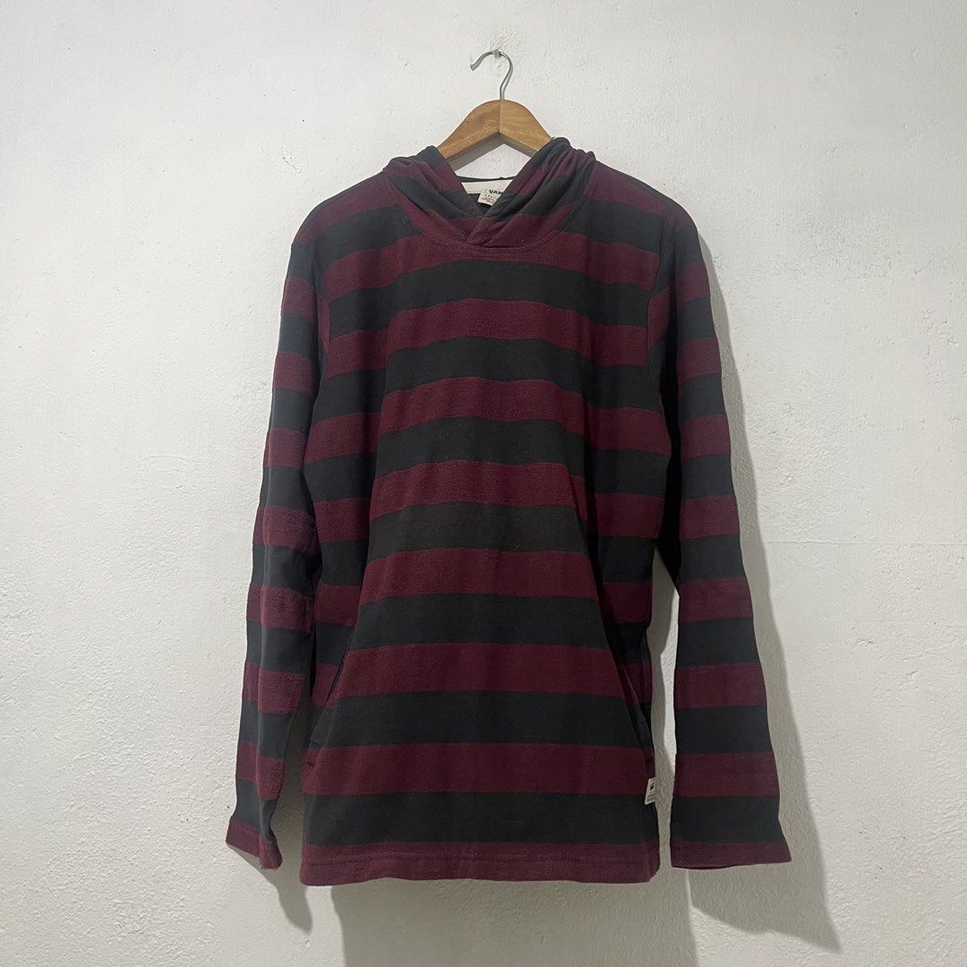 Vans Men's Hoodie Jacket [Large] (Category: Coats, Jackets and Outerwear) located in Quezon City. Submitted by jpsstore (Listing ID 1466458585, Image 1). Description: Size: Large Width: 21" Length: 28" Sleeve: 26" No issue MOP: Gcash SHIPPING: J&t | Lalamove .