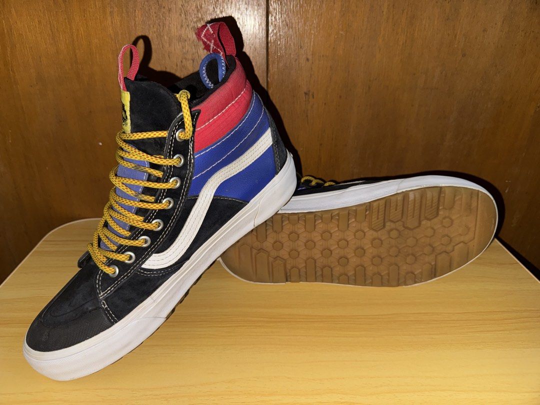 Vans Sk8-Hi MTE-2 Sneakers (Category: Sneakers) located in Daraga. Submitted by cariboy_1125 (Listing ID 1466423865, Image 3). Description: US 9.5 EUR 42.5 27.5 CM Excellent (slight heeldrag).