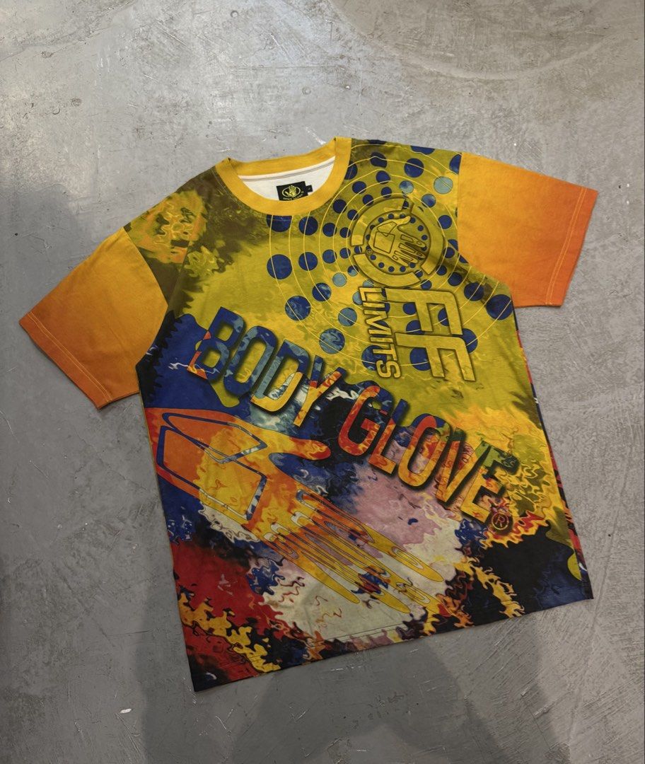 Vintage Body Glove "Off limits" AOP (Category: Tshirts & Polo Shirts ) located in Manila. Submitted by blackhearted28 (Listing ID 1466497991, Image 1). Description: Vintage Body Glove "Off limits" AOP XL (24x31) .