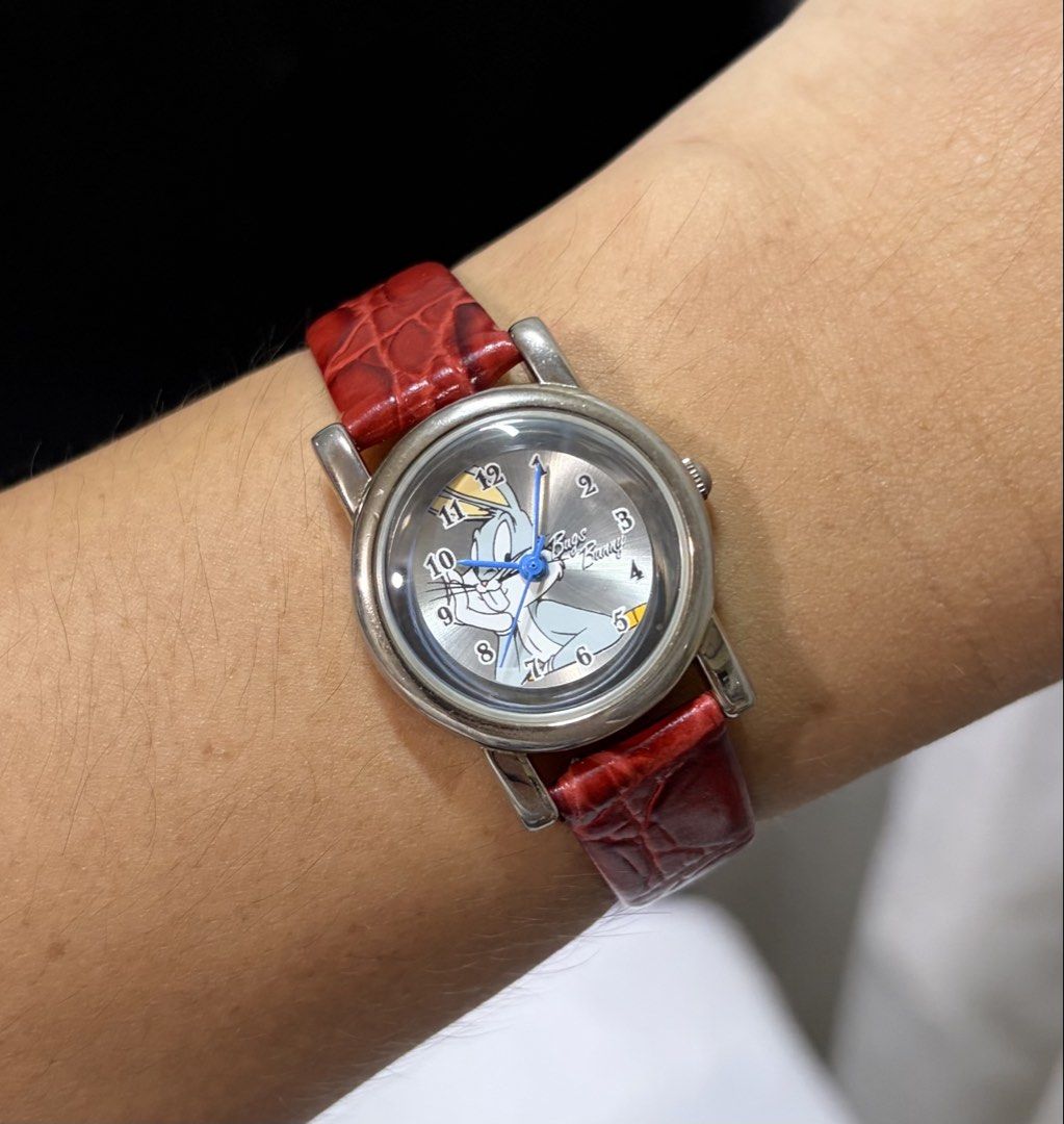 Vintage Bugs Bunny Watch (Category: Women's Watches) located in Quezon City. Submitted by WasalakTwo (Listing ID 1466547305, Image 3). Description: Bought in Japan Official merch Good working condition New battery 26mm case 13mm lugs Open for delivery nationwide.