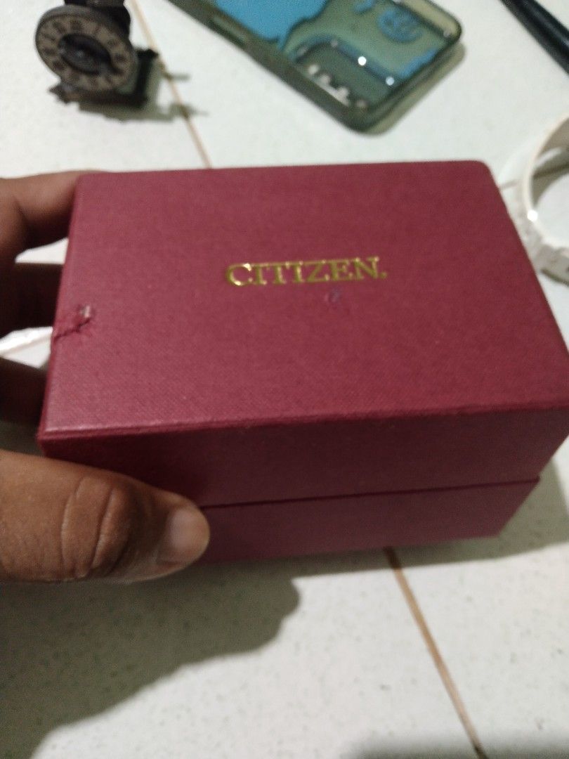 Vintage citizen homer (Category: Looking For) located in Caloocan City. Submitted by noeld316982578 (Listing ID 1466560181, Image 1). Description: pm sa my gusto working with box Taguig location.