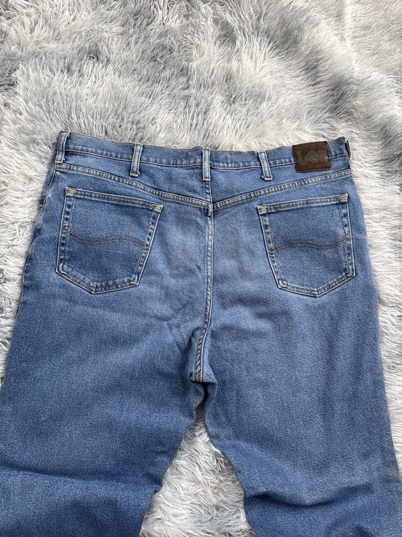Vintage Lee Regular Fit Jeans (Category: Jeans) located in Taguig. Submitted by mrwickjohn67 (Listing ID 1466453447, Image 3). Description: Excellent No issue : (in inches) Waistline: 38-41, Length: 43.5, Crotch: 15.5, Hem: 8.5 .