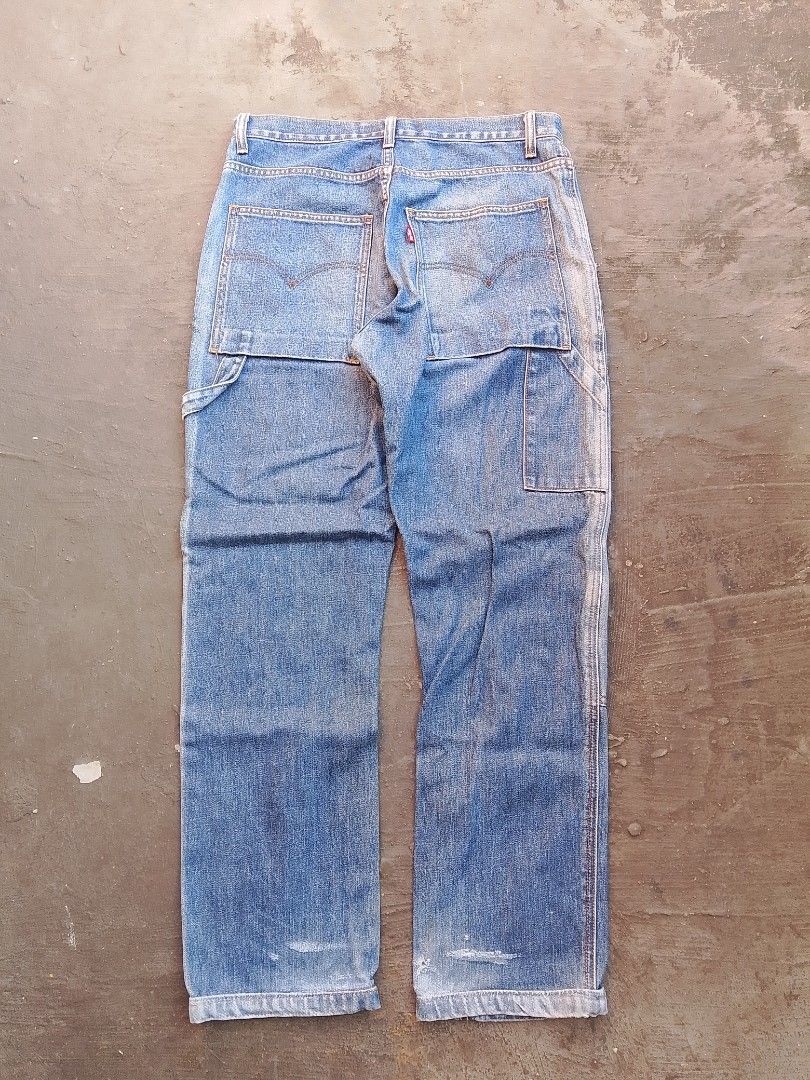 Vintage Levi's double knee carpenter pants (Category: Jeans) located in Dasmarinas. Submitted by ccakesfinds (Listing ID 1466340776, Image 2). Description: Vintage Levi's double knee carpenter pants Waist 33 Length 41 Thigh 12.5-13 Hem 7.5 2k free shipping.