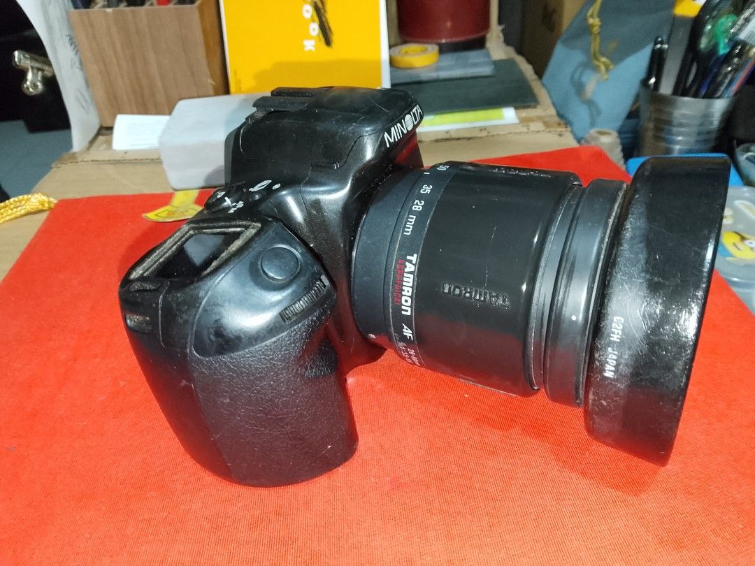 Vintage Minolta Film Camera (Category: Vintage Collectibles) located in Santo Tomas. Submitted by retrotastic (Listing ID 1466372602, Image 3). Description: what you see is what you get. as is, looks good👌 8/10.
