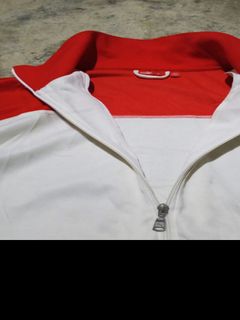 (Category: ) located in . Submitted by thrift_raid (Listing ID 1466342793, Image 1). Description: .