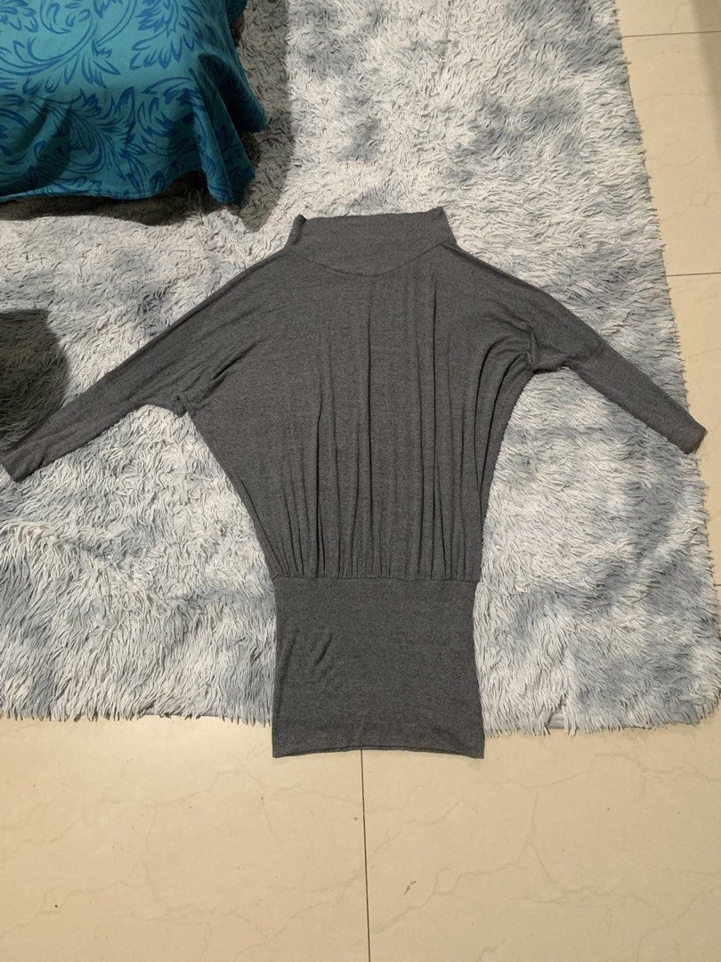 Vintage Roberto cavalli top (Category: Others Tops) located in Antequera. Submitted by litsthrift (Listing ID 1466469145, Image 1). Description: .