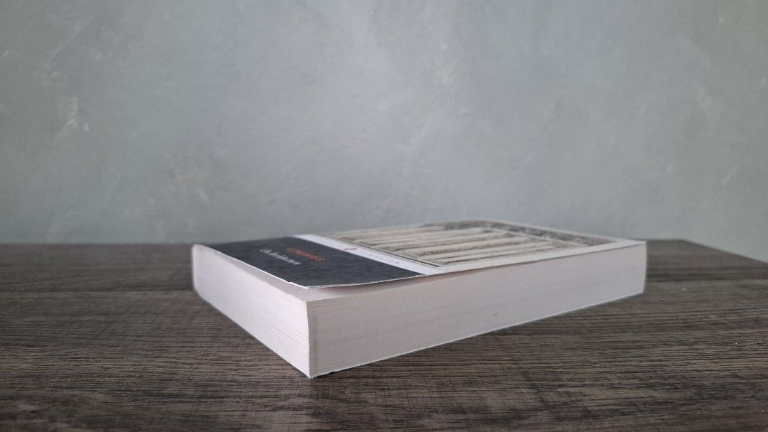 Vitruvius On Architecture Penguin Classics Paperback (Category: Storybooks) located in Quezon City. Submitted by arkiv.ph (Listing ID 1466372684, Image 3). Description: - Focus: Classical Roman building, engineering, and design - Condition: Clean pages, flat spine, minimal shelf wear on cover edges - Ideal for: Architecture students, practitioners, and history buffs MOP: Bank transfer to Metrobank or Maya 📩 Please DM me for more pictures/angles!